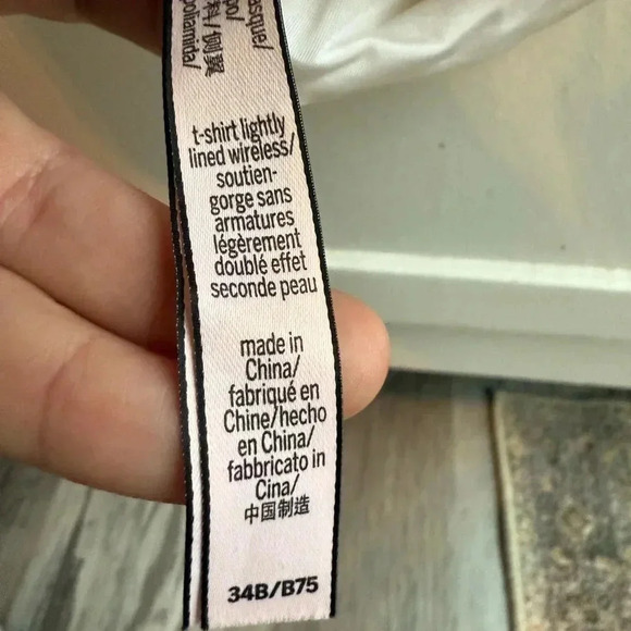 Victorias Secret T-shirt Lightly Lined Cross Back Wireless Bra - Picture 4 of 4